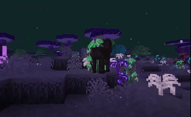 Nightstag is a neutral mob in the Midnight mod.